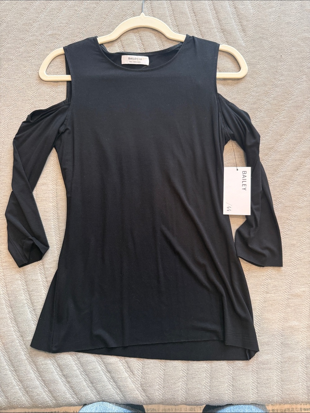 Bailey 44 Black Cold-Shoulder Long Sleeve Top
